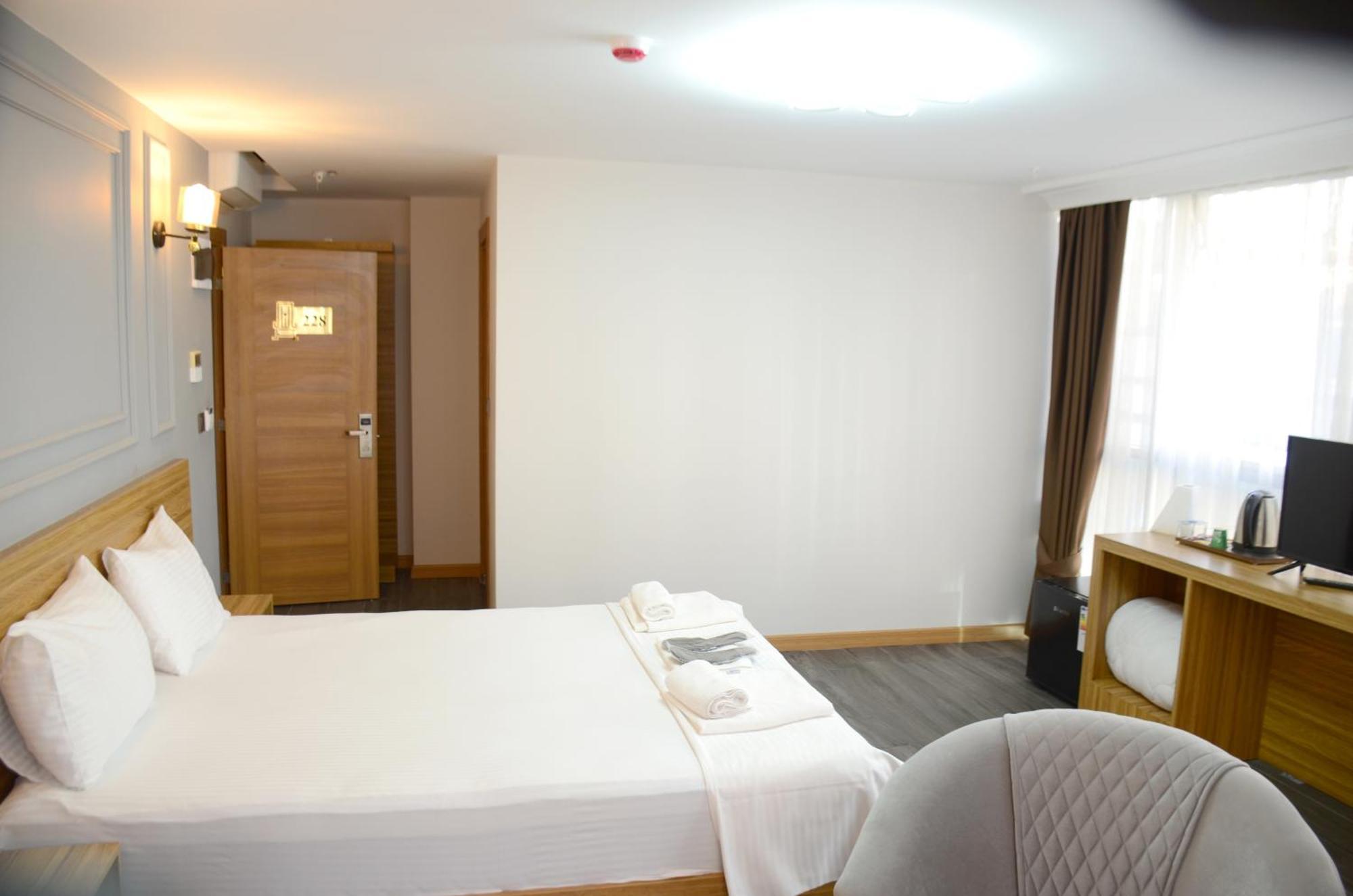 Waves Hotel イスタンブール エクステリア 写真